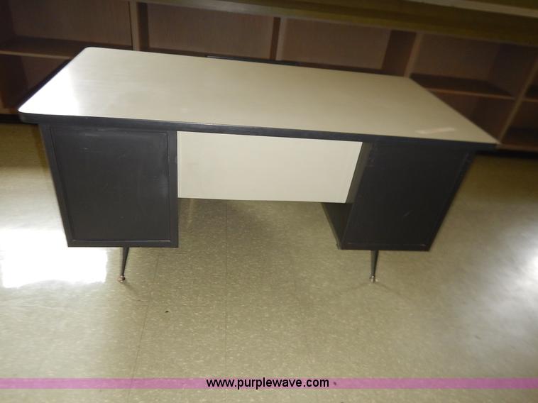 image for item BL9446 Assorted furniture