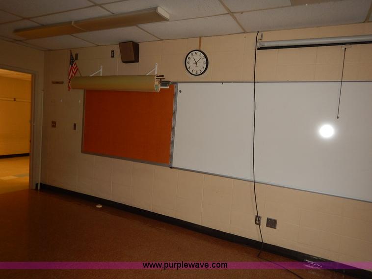 image for item BL9446 Assorted furniture