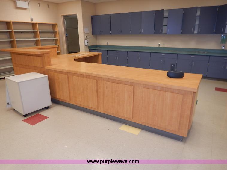 image for item BL9446 Assorted furniture