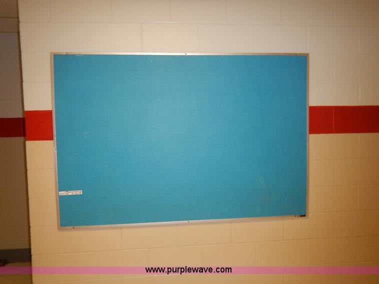 image for item BL9447 Assorted classroom furniture