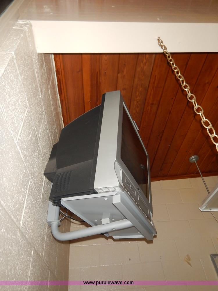 image for item BL9447 Assorted classroom furniture