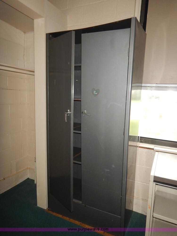 image for item BL9447 Assorted classroom furniture