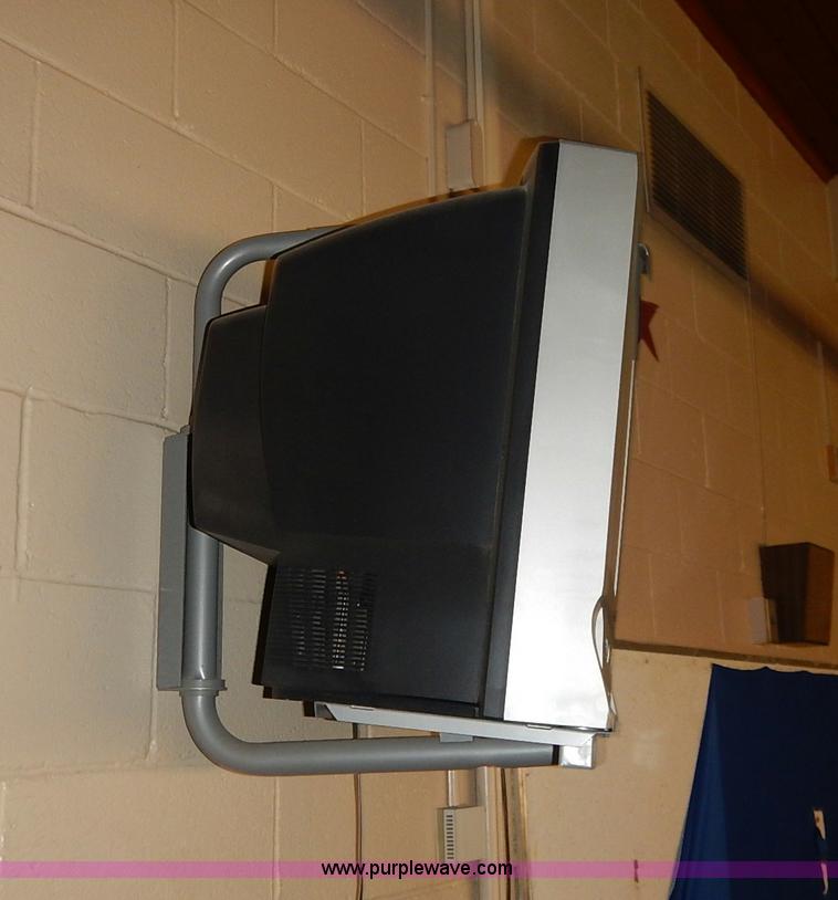 image for item BL9447 Assorted classroom furniture