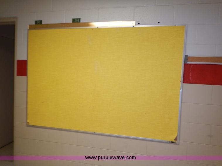 image for item BL9447 Assorted classroom furniture