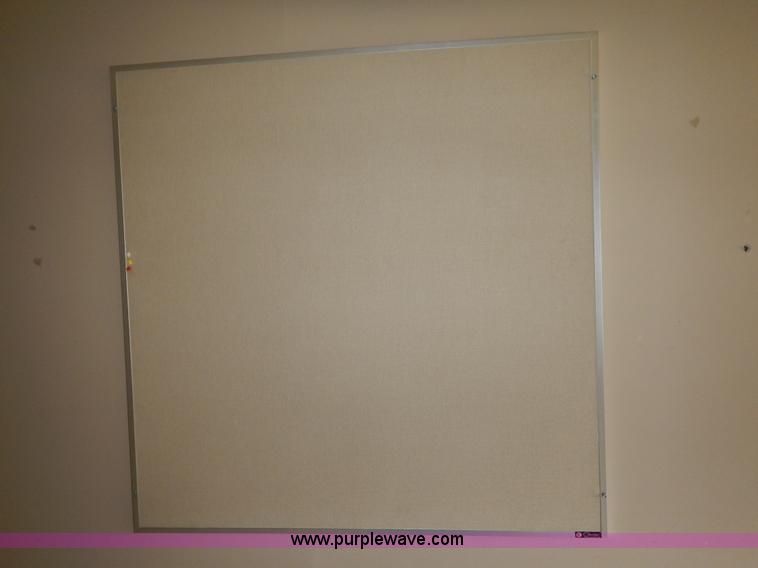 image for item BL9447 Assorted classroom furniture