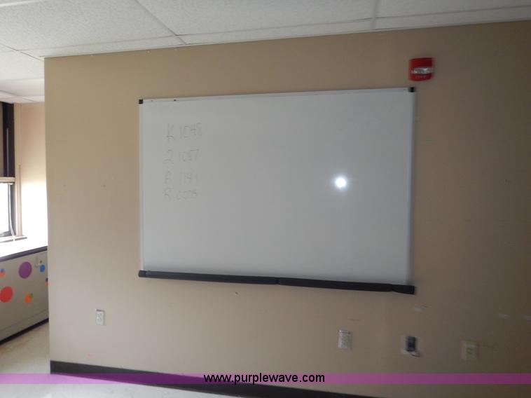 image for item BL9447 Assorted classroom furniture