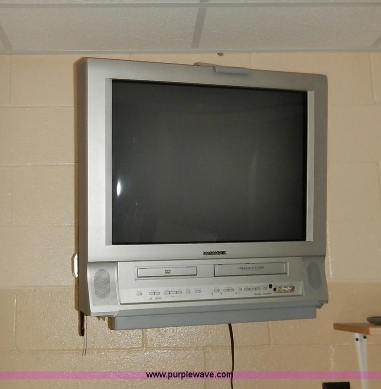 image for item BL9447 Assorted classroom furniture