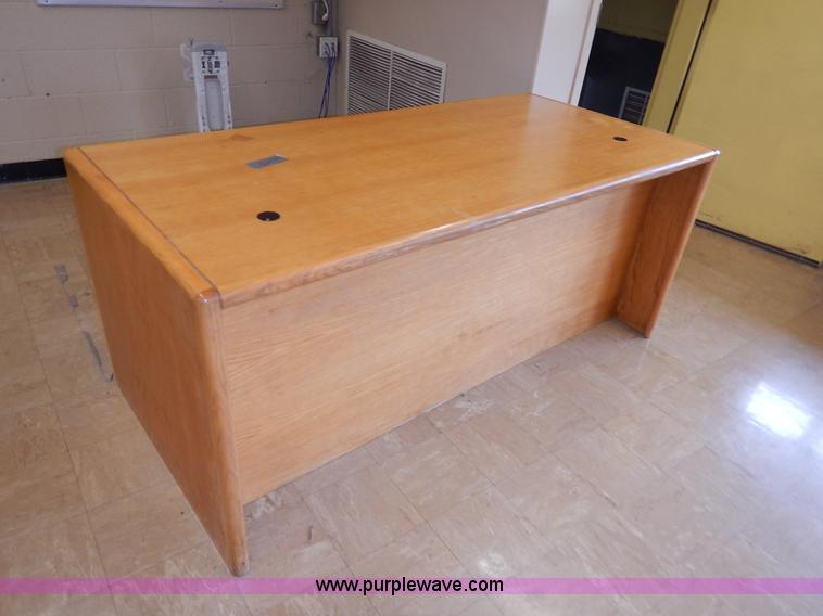 image for item BL9448 Assorted classroom furniture