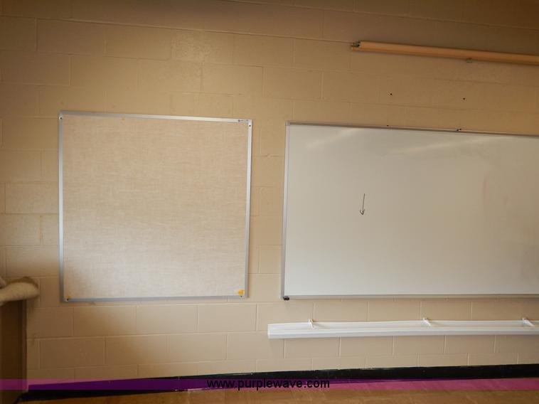 image for item BL9448 Assorted classroom furniture