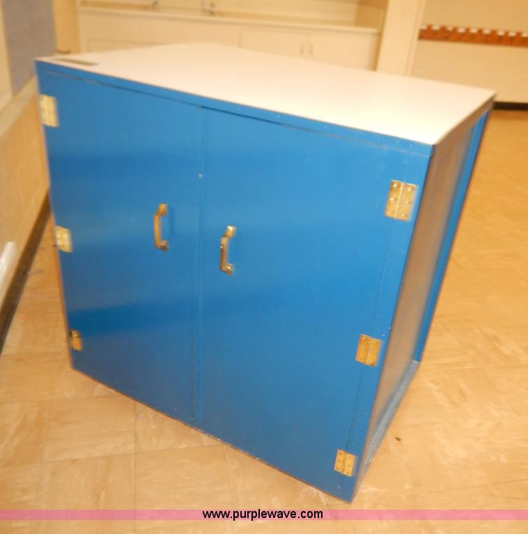 image for item BL9448 Assorted classroom furniture