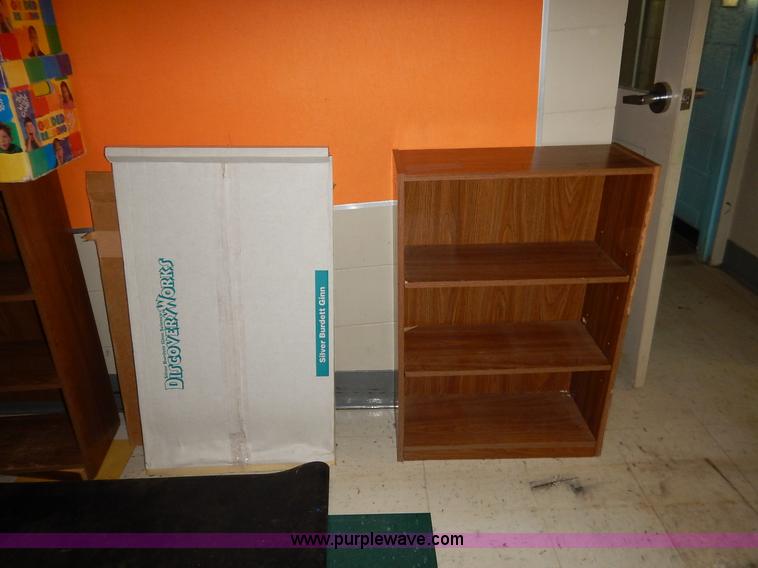 image for item BL9448 Assorted classroom furniture