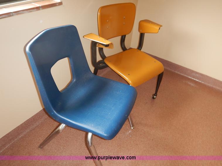 image for item BL9451 Assorted office equipment