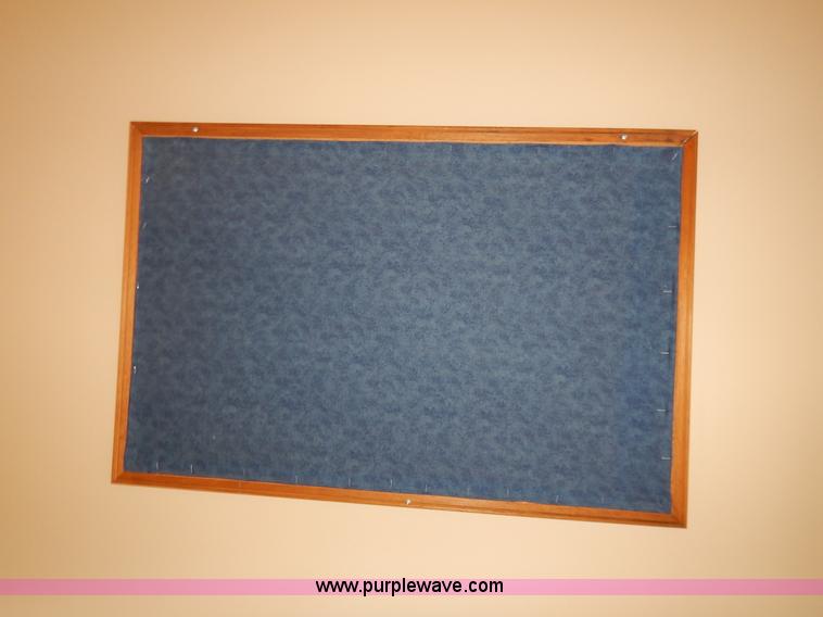 image for item BL9451 Assorted office equipment