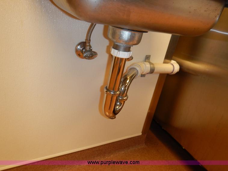 image for item BL9452 (4) assorted stainless steel sinks