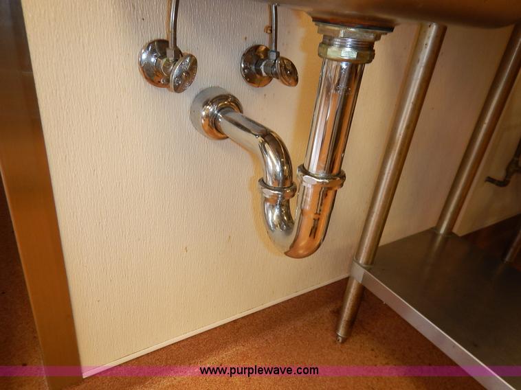 image for item BL9452 (4) assorted stainless steel sinks