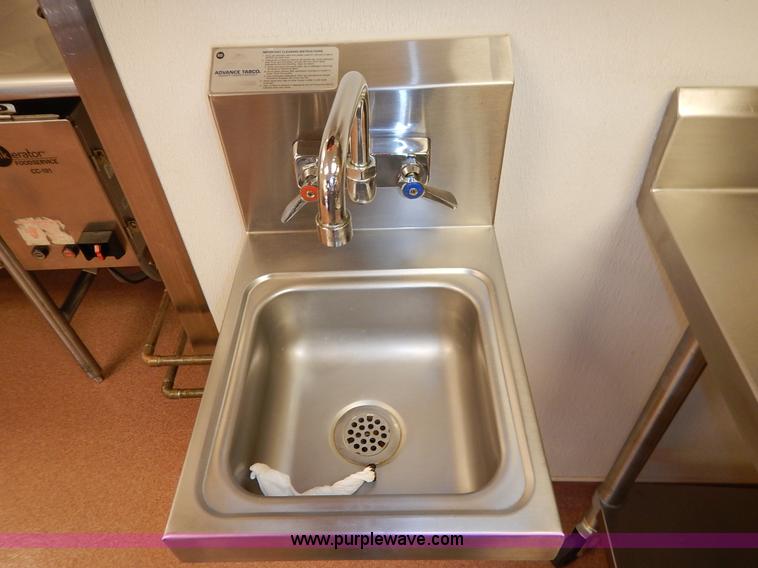 image for item BL9452 (4) assorted stainless steel sinks