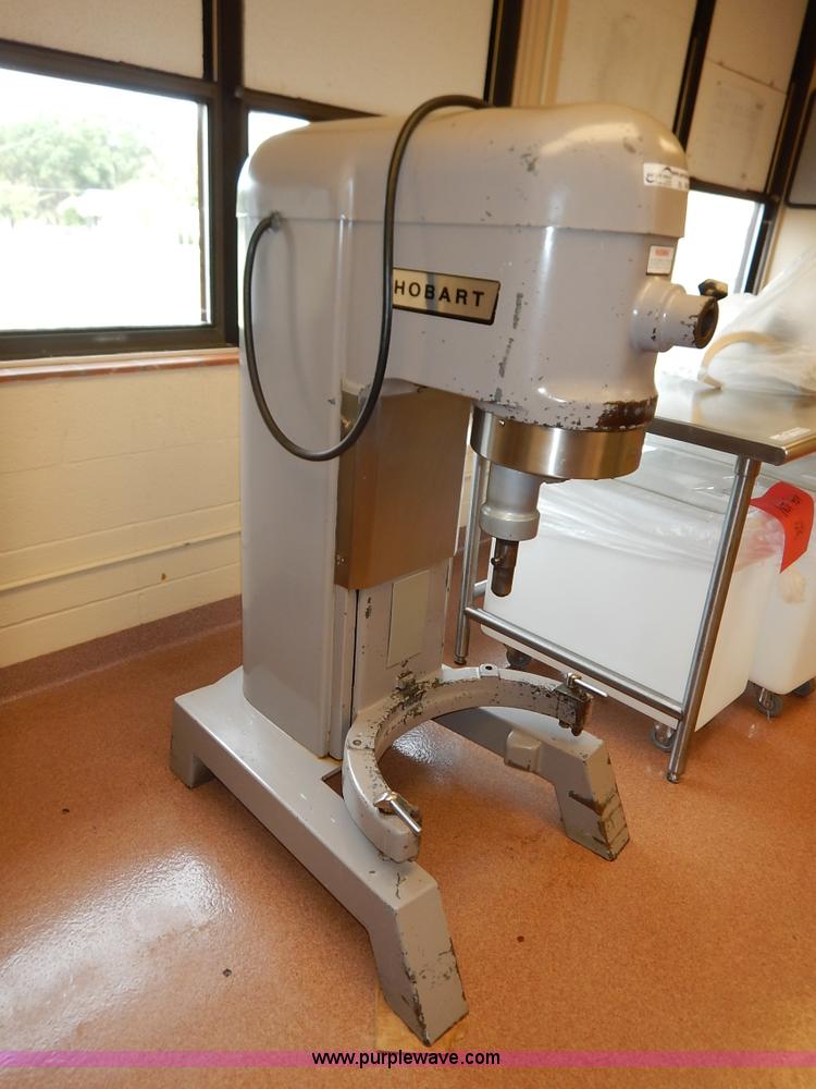 image for item BL9457 Hobart H600 mixer