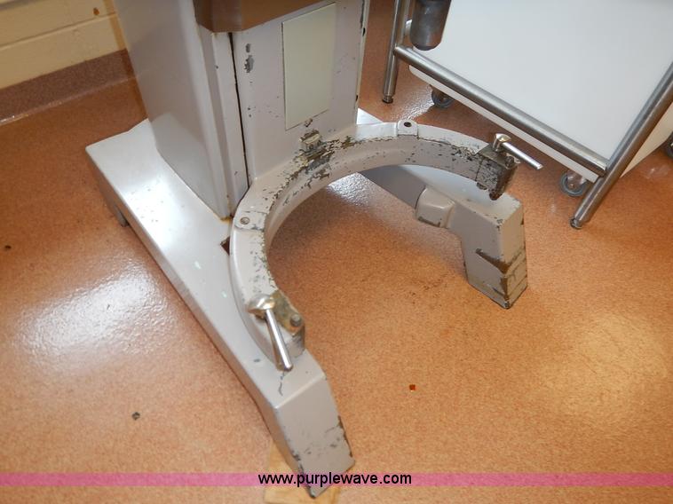 image for item BL9457 Hobart H600 mixer