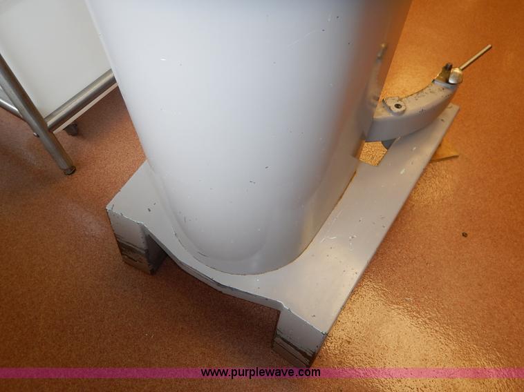 image for item BL9457 Hobart H600 mixer