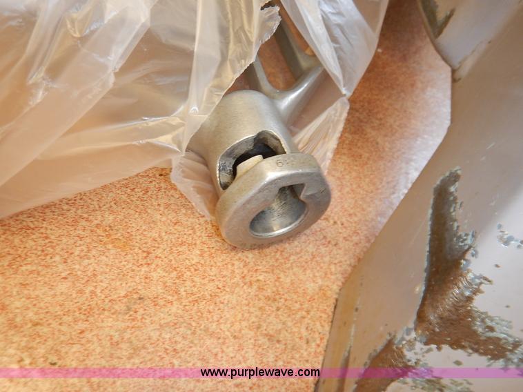 image for item BL9457 Hobart H600 mixer