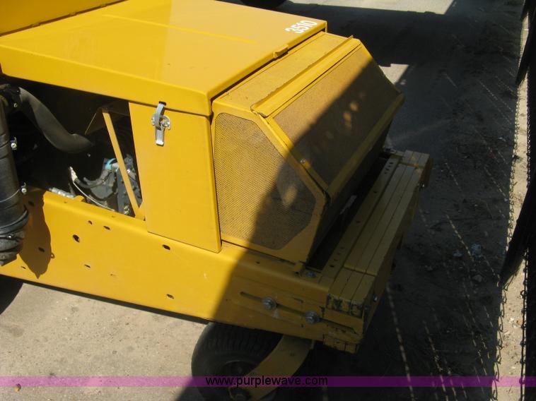 image for item BR9611 Hustler 4600 lawn mower