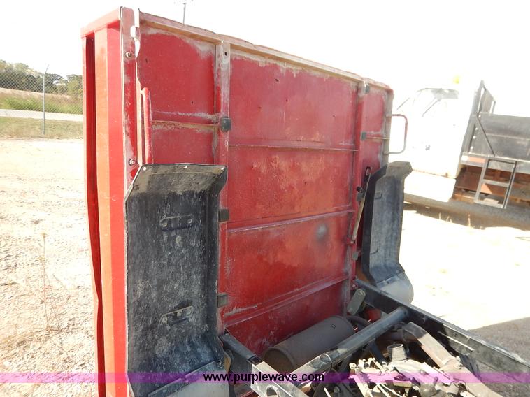 image for item BT9603 1997 Kawasaki Mule 2500 utility vehicle