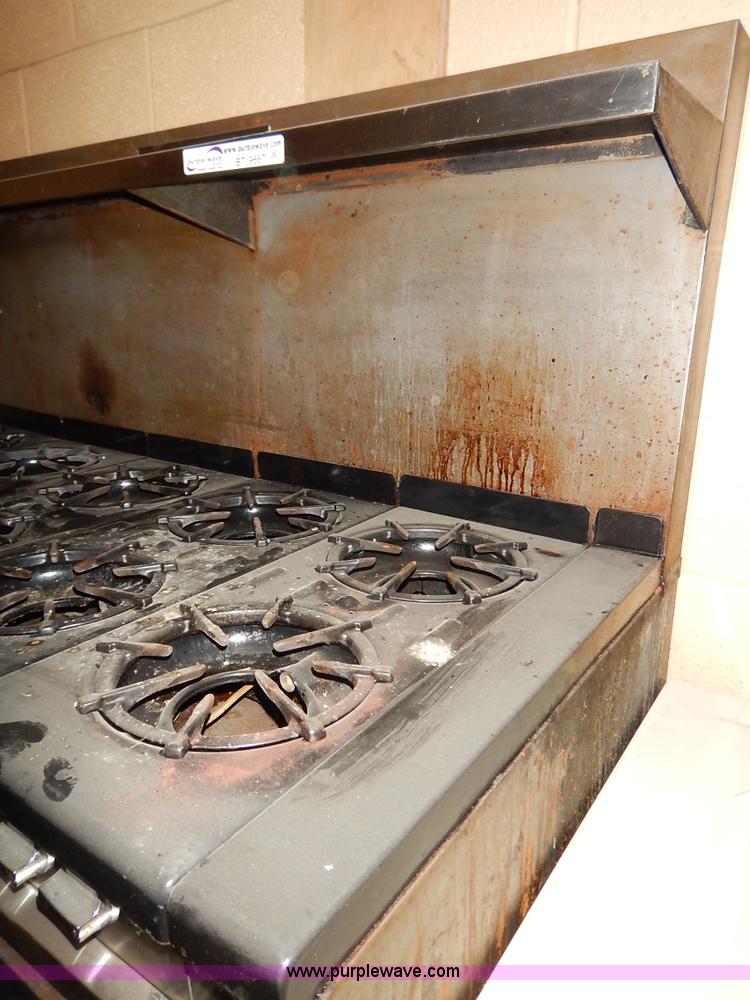 image for item BT9667 Universal Chef ten burner gas stove