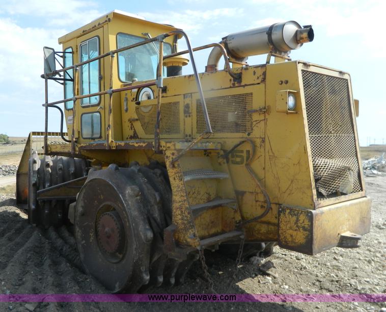 image for item BT9886 1985 Bomag K351 landfill compactor