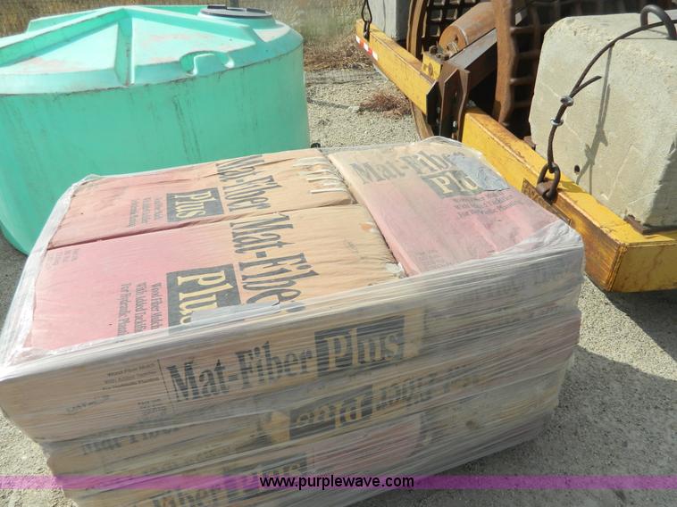 image for item BT9897 Turf Maker hydro seeder