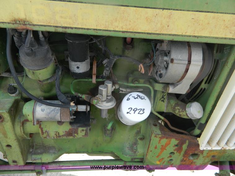 image for item BT9903 1969 John Deere 1020 tractor
