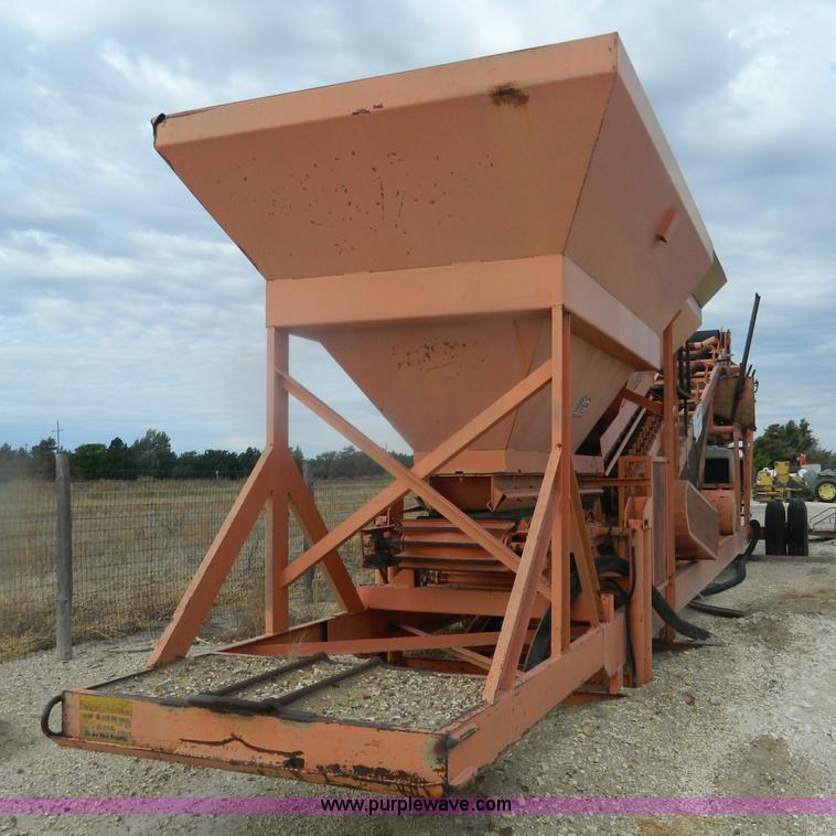 image for item BT9910 Portec 1724-36 asphalt pug mill