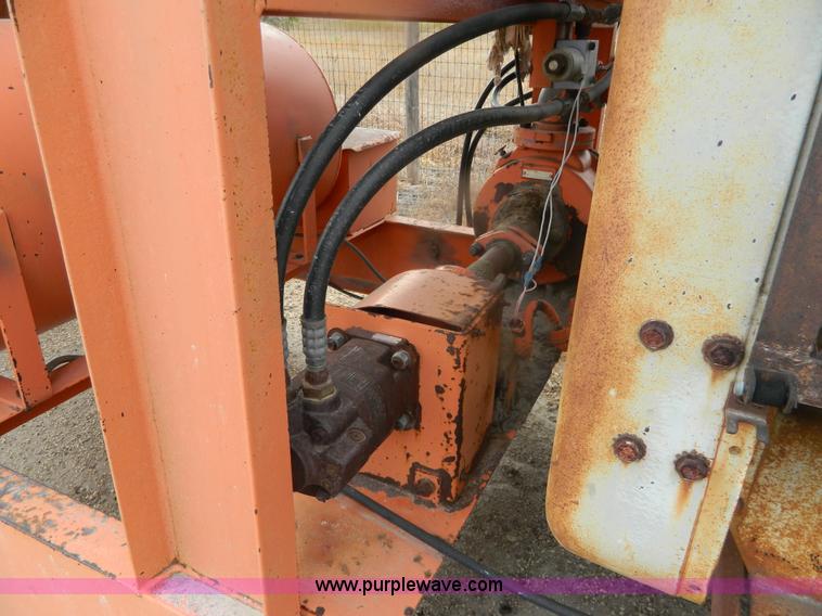 image for item BT9910 Portec 1724-36 asphalt pug mill