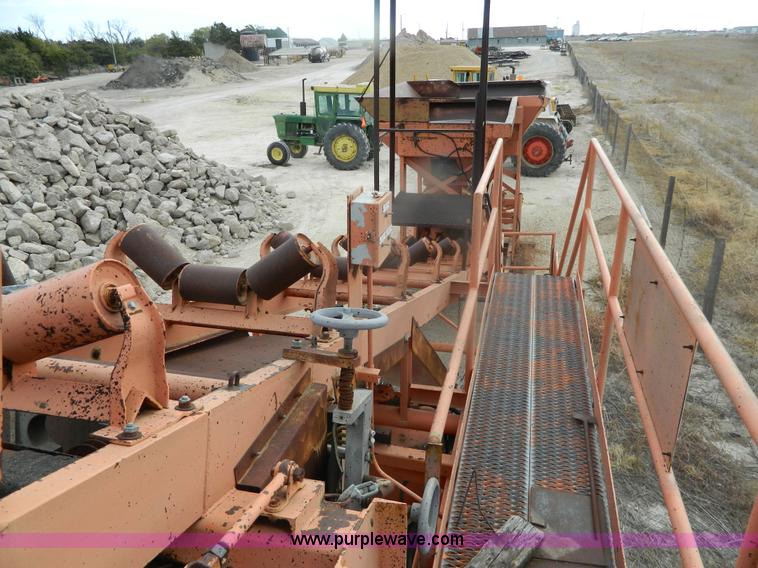 image for item BT9910 Portec 1724-36 asphalt pug mill