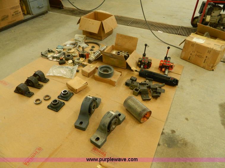 image for item BT9910 Portec 1724-36 asphalt pug mill