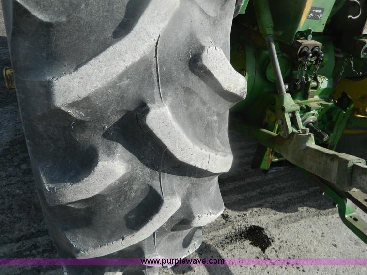 image for item BT9916 1969 John Deere 4020 tractor