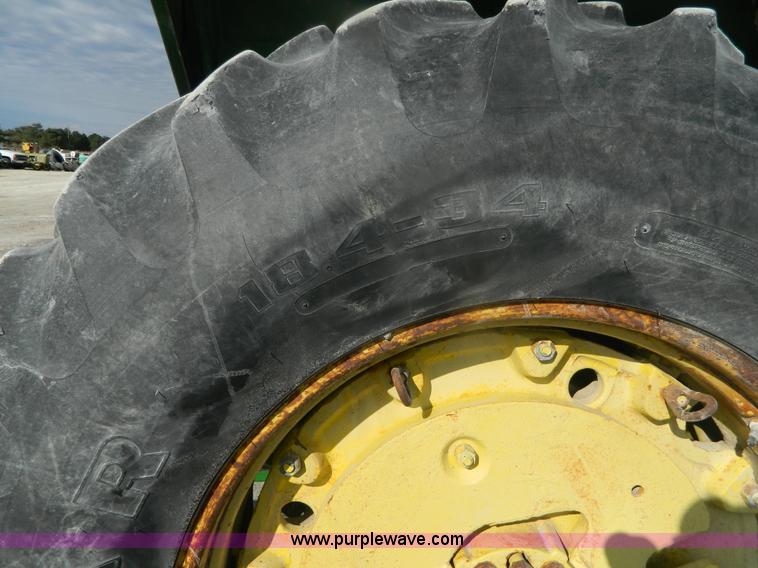 image for item BT9916 1969 John Deere 4020 tractor