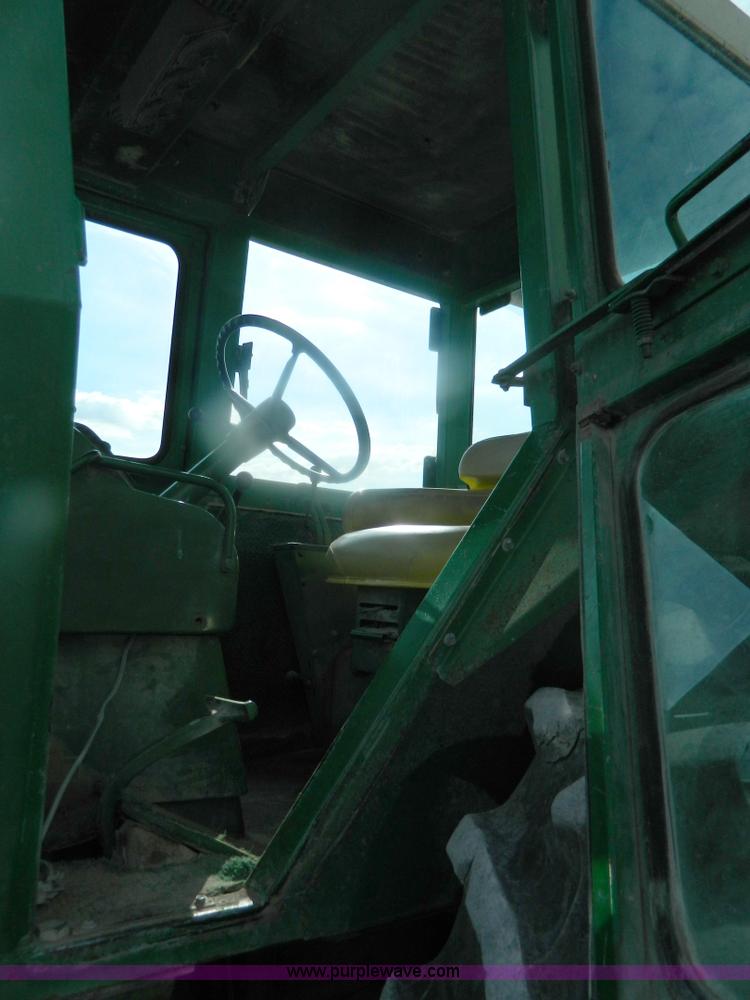 image for item BT9916 1969 John Deere 4020 tractor