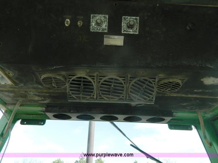 image for item BT9916 1969 John Deere 4020 tractor