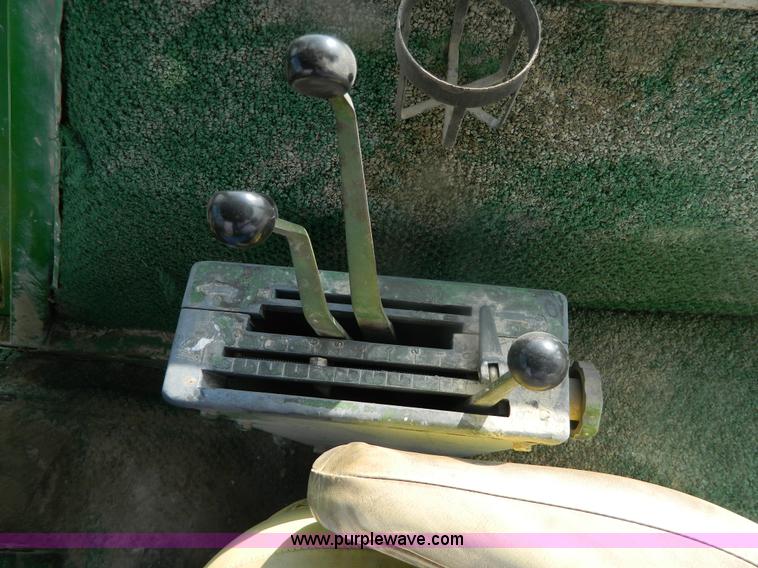 image for item BT9916 1969 John Deere 4020 tractor