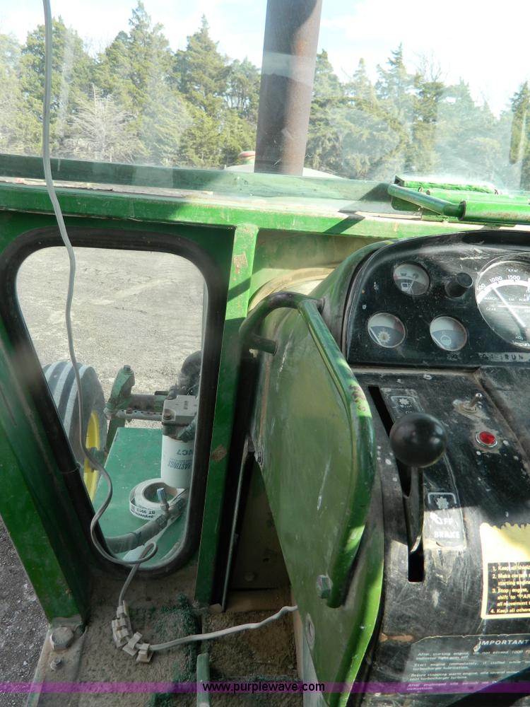 image for item BT9916 1969 John Deere 4020 tractor