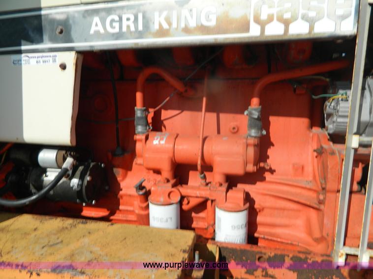 image for item BT9917 1976 Case 1270 tractor