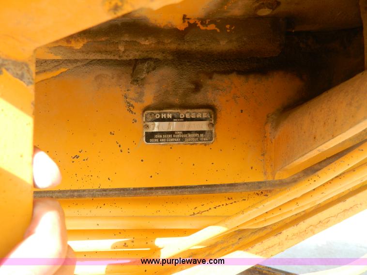 image for item BT9918 1980 John Deere 770A motor grader