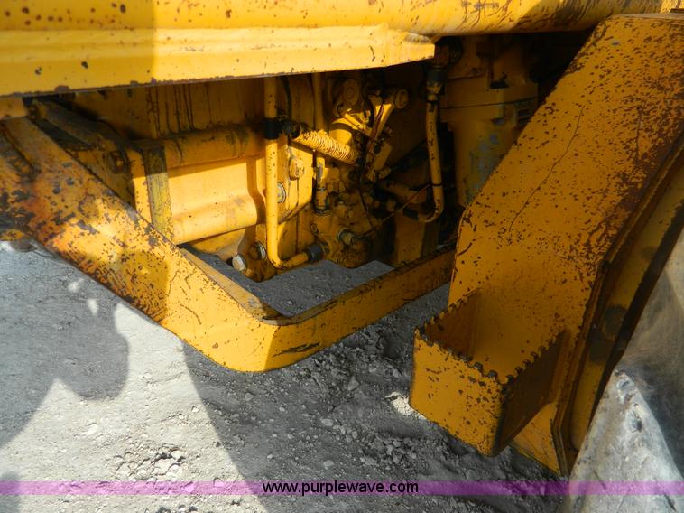 image for item BT9918 1980 John Deere 770A motor grader