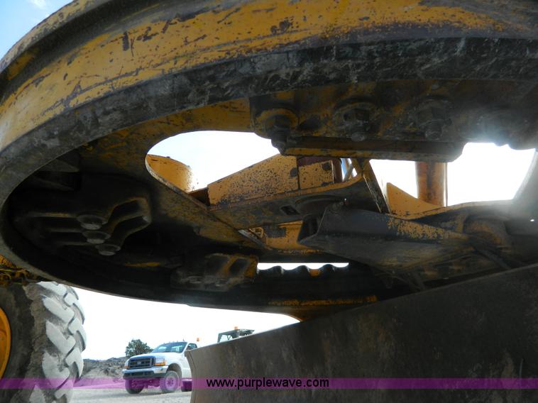 image for item BT9918 1980 John Deere 770A motor grader