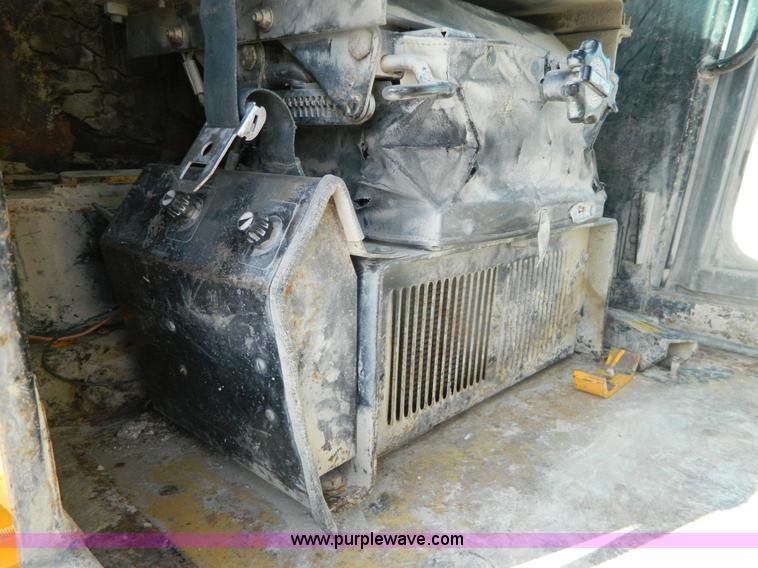 image for item BT9918 1980 John Deere 770A motor grader