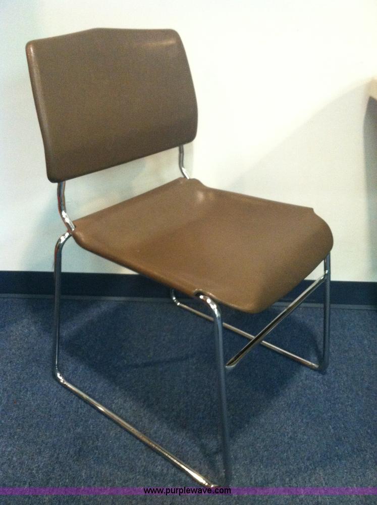 image for item D1772 (63) office/conference chairs