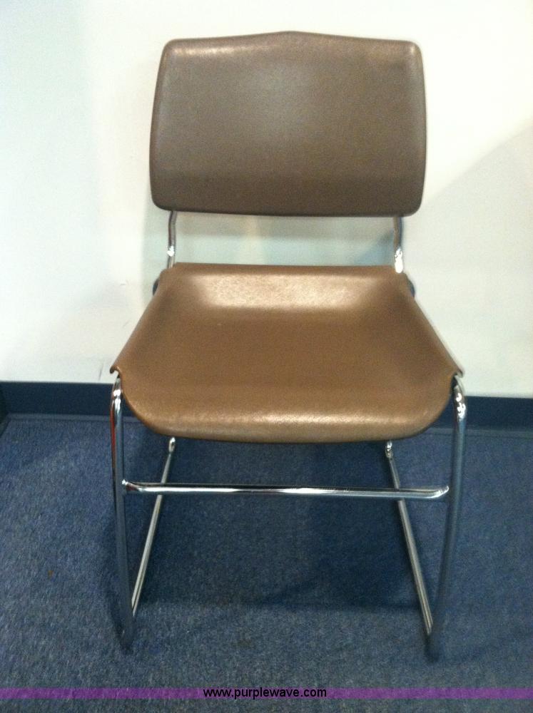 image for item D1772 (63) office/conference chairs