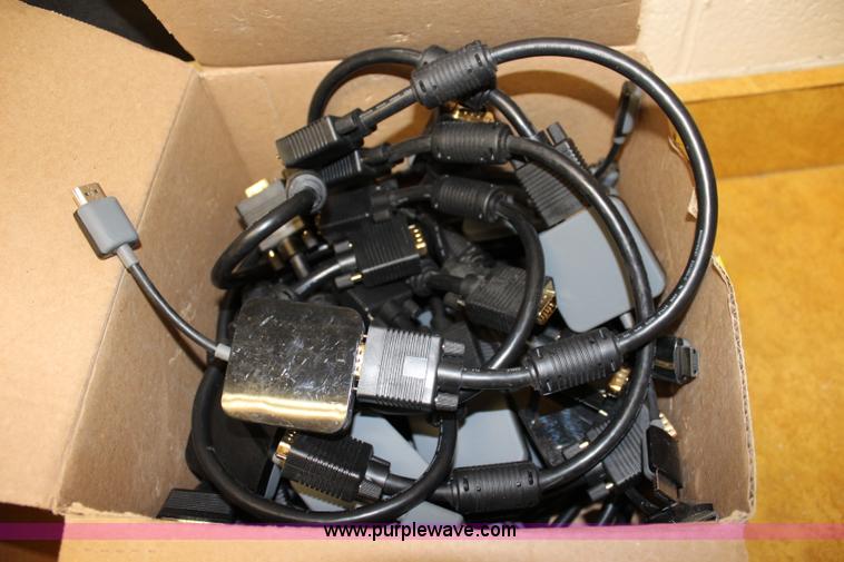 image for item D1778 Assorted electronics