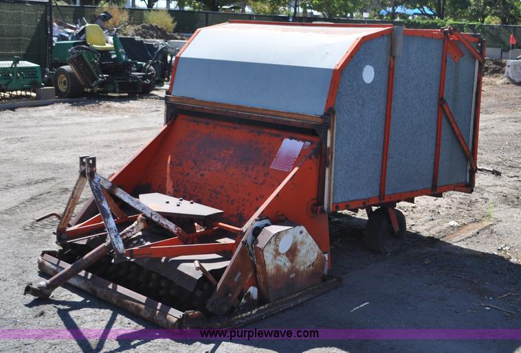 image for item G7012 Jacobsen 720 power thatcher sweeper