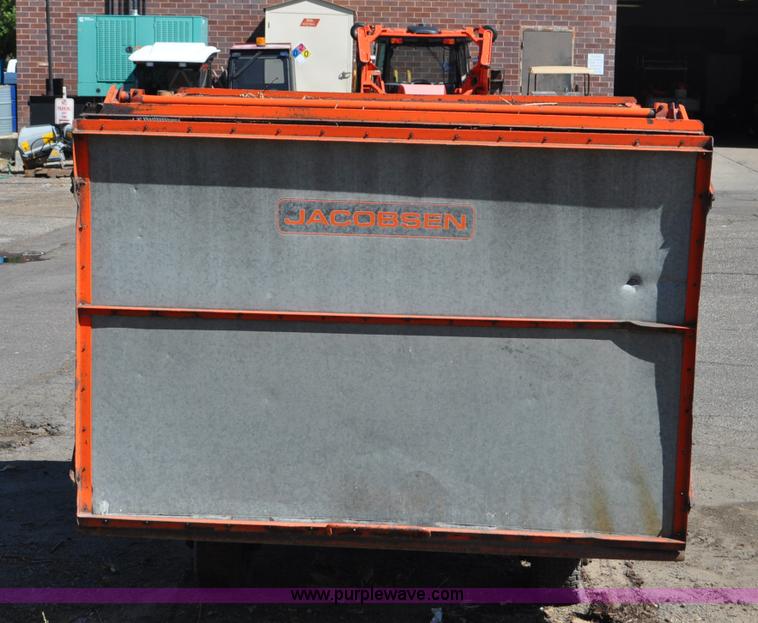 image for item G7012 Jacobsen 720 power thatcher sweeper